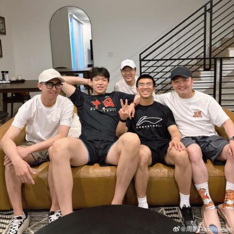 楊瀚森今日備戰(zhàn)下一站試訓(xùn)，自主進(jìn)行力量訓(xùn)練